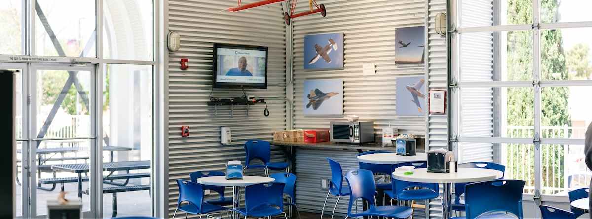 Eagles cafe