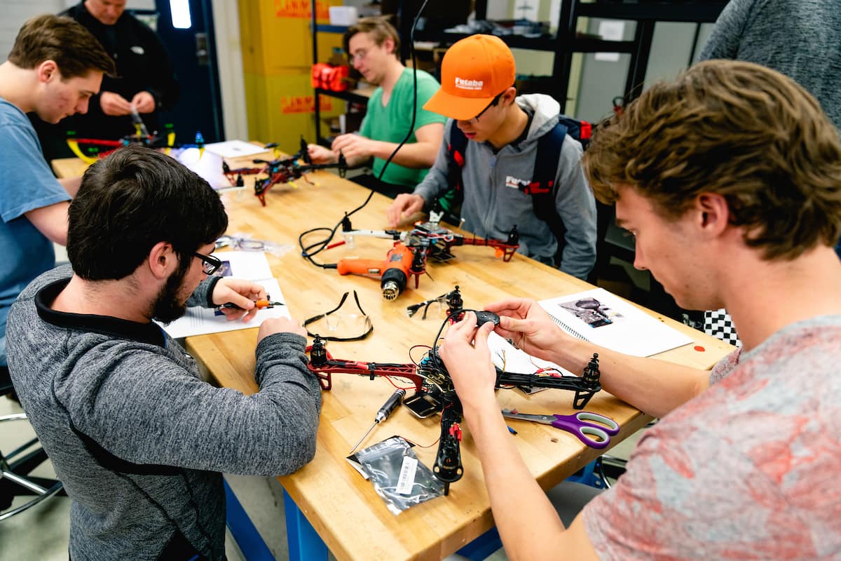 Aerial Robotics Lab