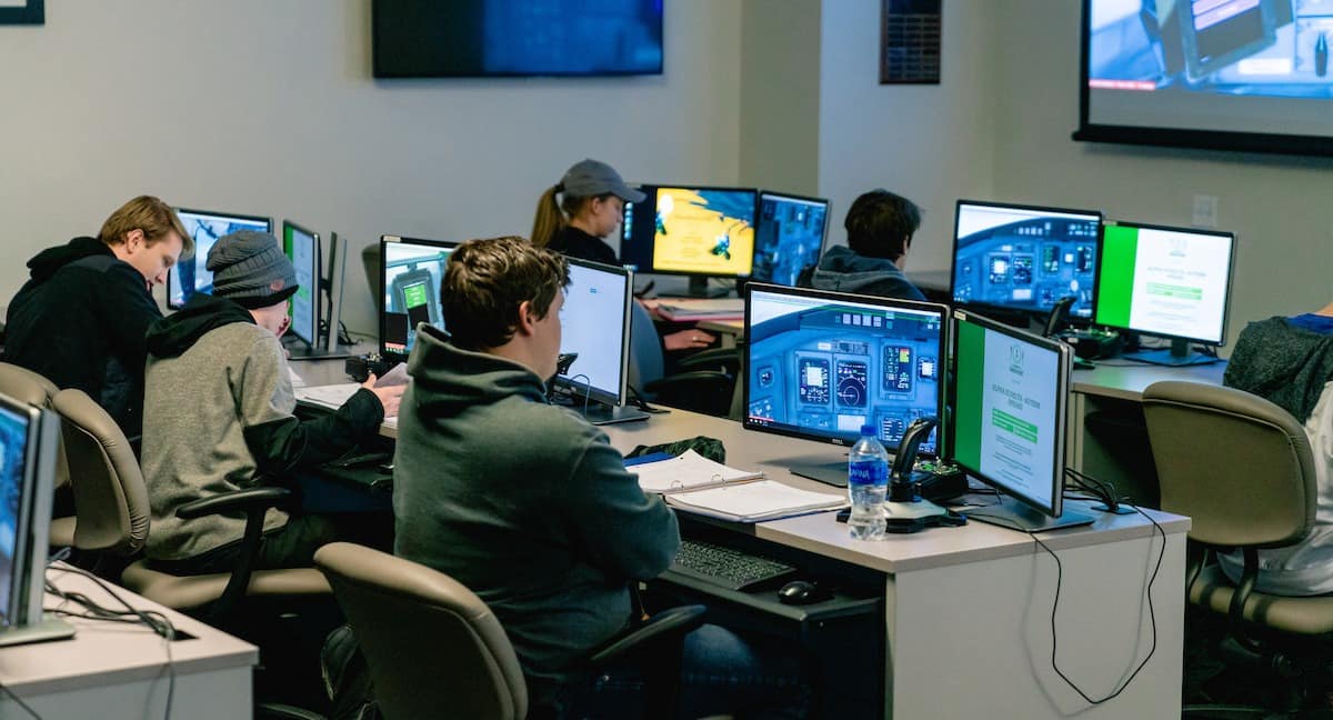 Students in the Airway Science Lab