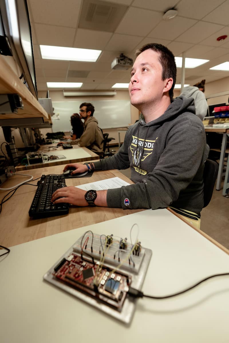 Microprocessor Systems Laboratory